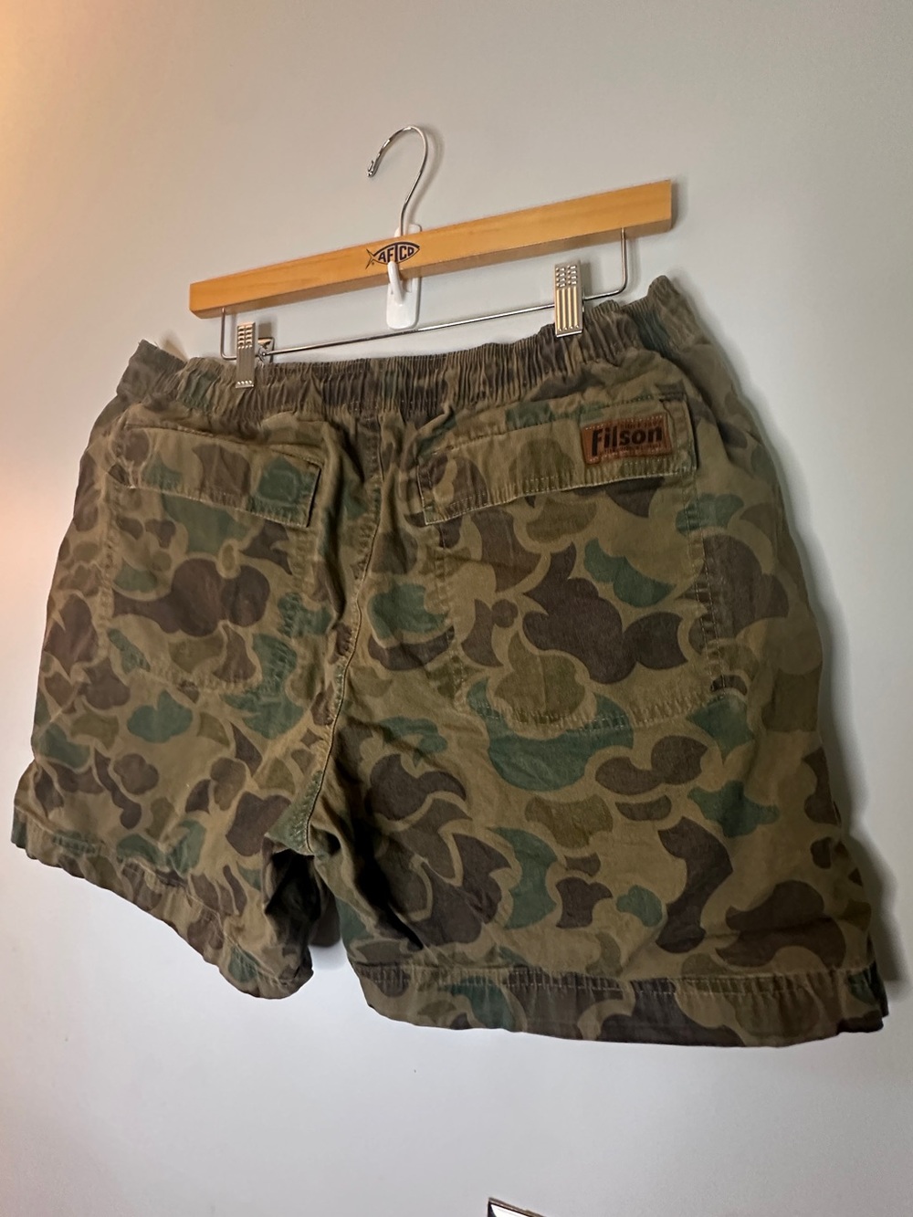 Filson Men's Camo Cargo Shorts - Green/Brown - Picture 2 of 7